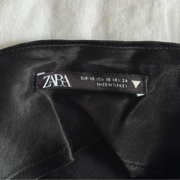 ZARA SATIN EFFECT CAMISOLE XS BLACK - Picture 8 of 11